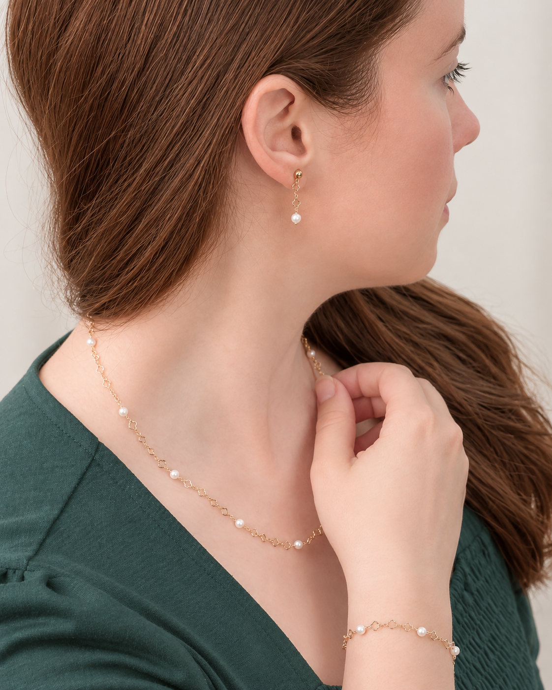 18" Clover Chain 4.0mm Pearl by the Yard